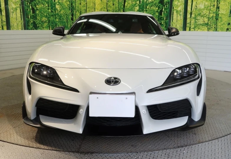 Toyota Supra White