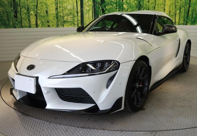 Toyota Supra White