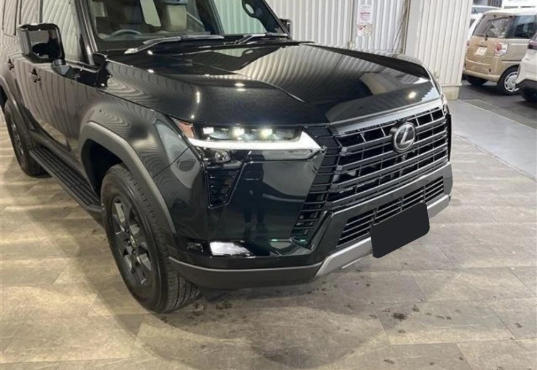 Lexus GX Black