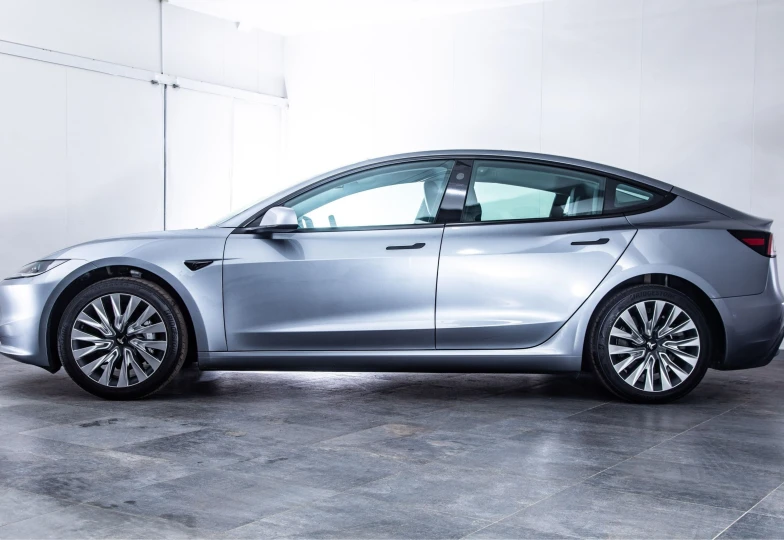 Tesla Model 3 Blue