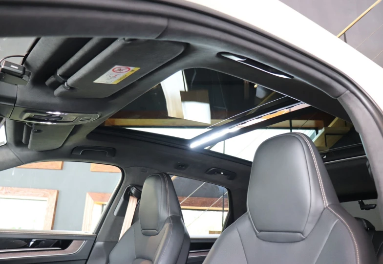 Porsche Cayenne Beige