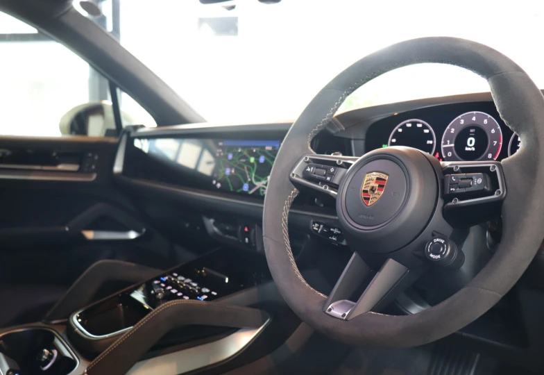 Porsche Cayenne Beige