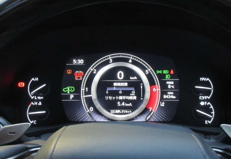 Lexus LX Черный