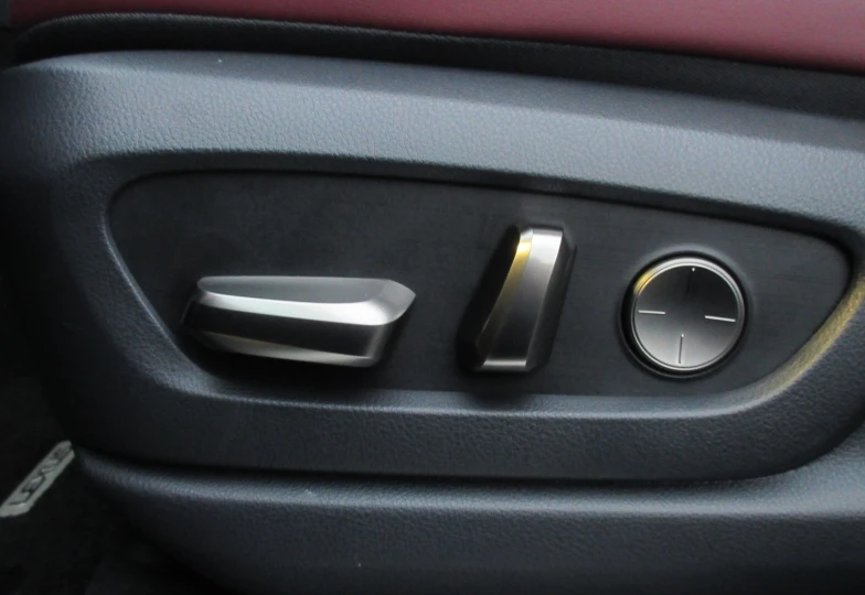 Lexus LX Черный