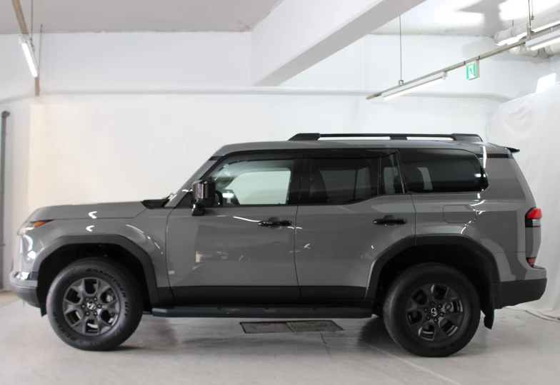 Lexus GX Grey