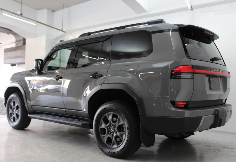 Lexus GX Grey