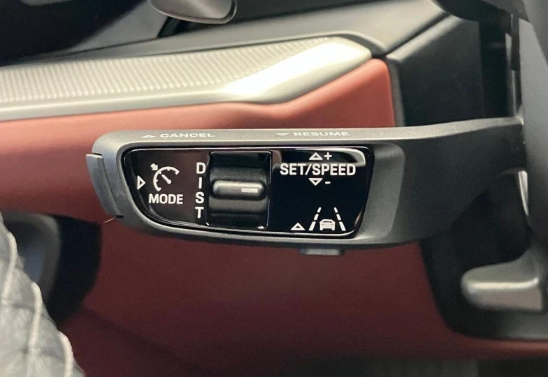 Porsche Cayenne Black