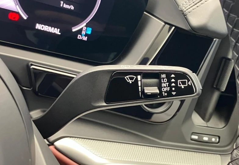 Porsche Cayenne Black