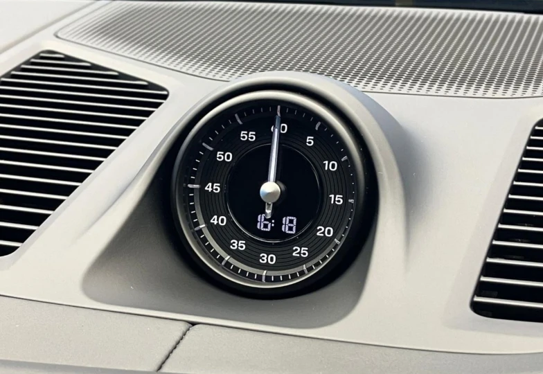 Porsche Cayenne Black