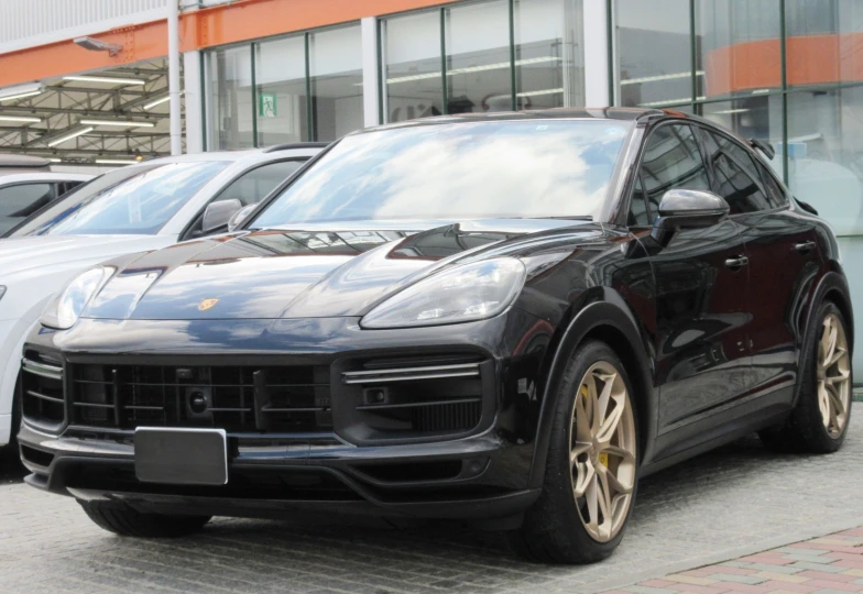 Porsche Cayenne Черный