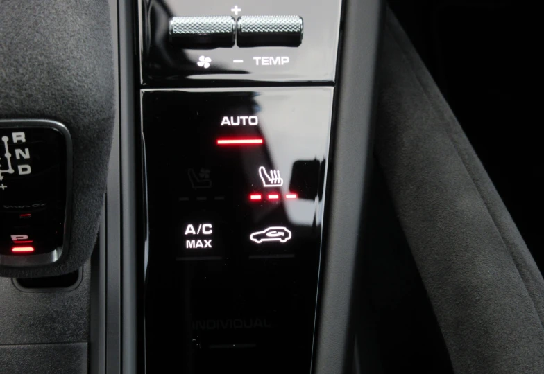 Porsche Cayenne Черный