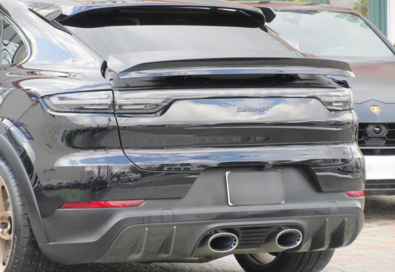 Porsche Cayenne Черный