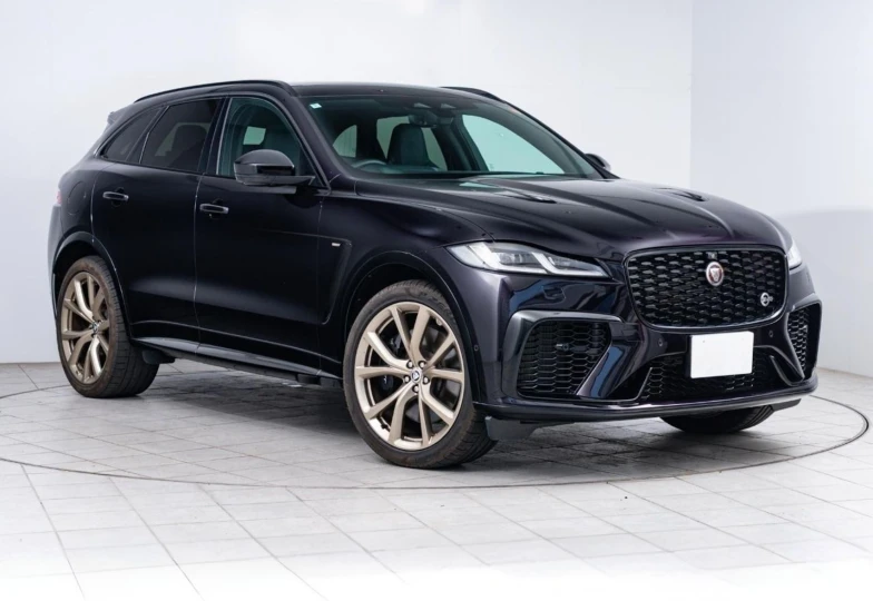 Jaguar F-Pace Black