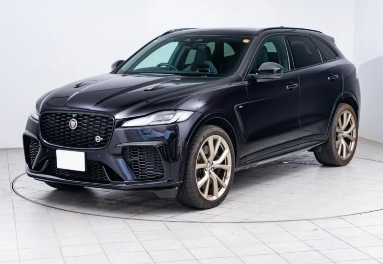 Jaguar F-Pace Black