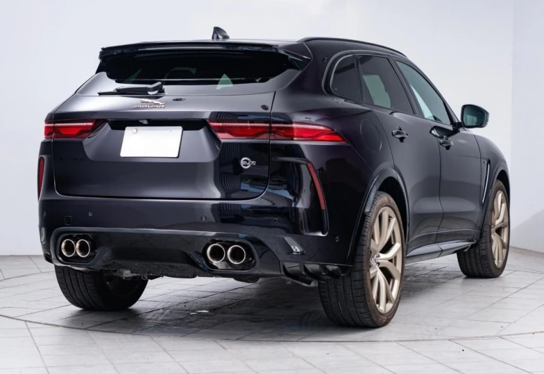 Jaguar F-Pace Black