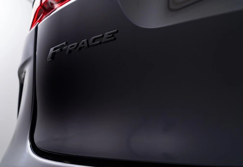 Jaguar F-Pace Black
