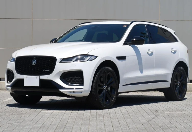 Jaguar F-Pace Белый