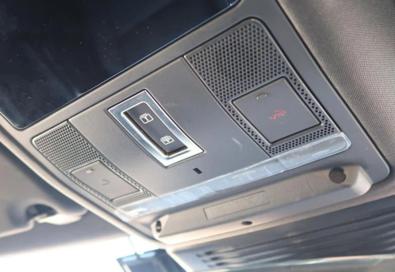 Jaguar F-Pace Белый