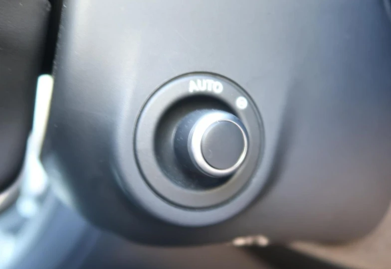 Jaguar F-Pace Белый