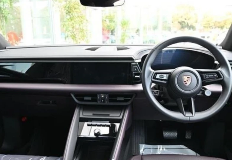 Porsche Macan Белый