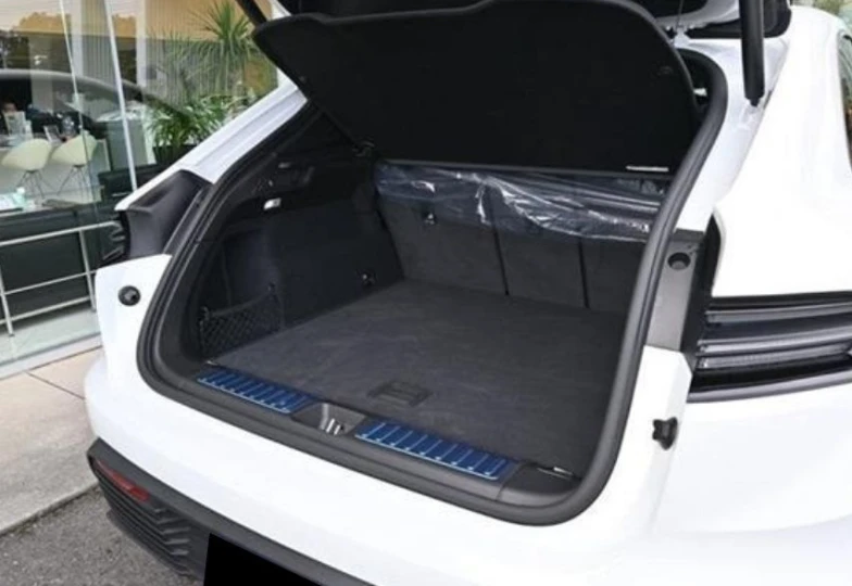 Porsche Macan Белый