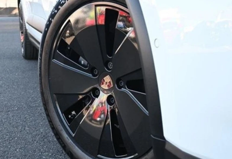 Porsche Macan Белый