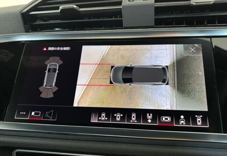 Audi RS Q3 Черный