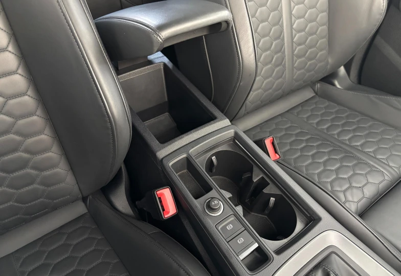 Audi RS Q3 Черный