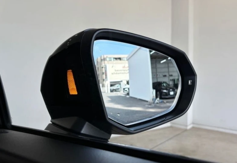 Audi RS Q3 Черный