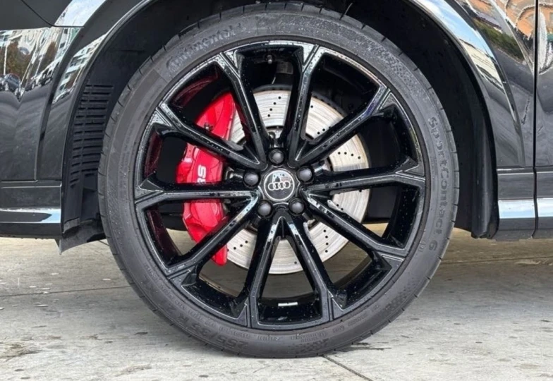 Audi RS Q3 Черный