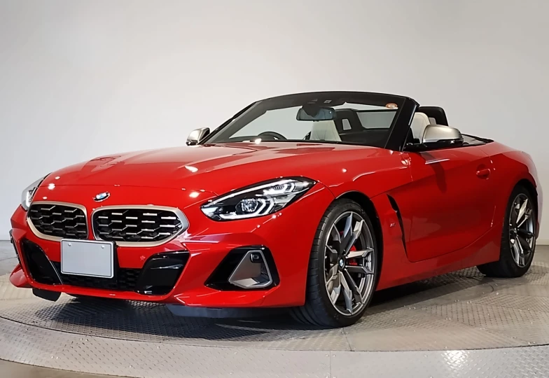 BMW Z4 Красный