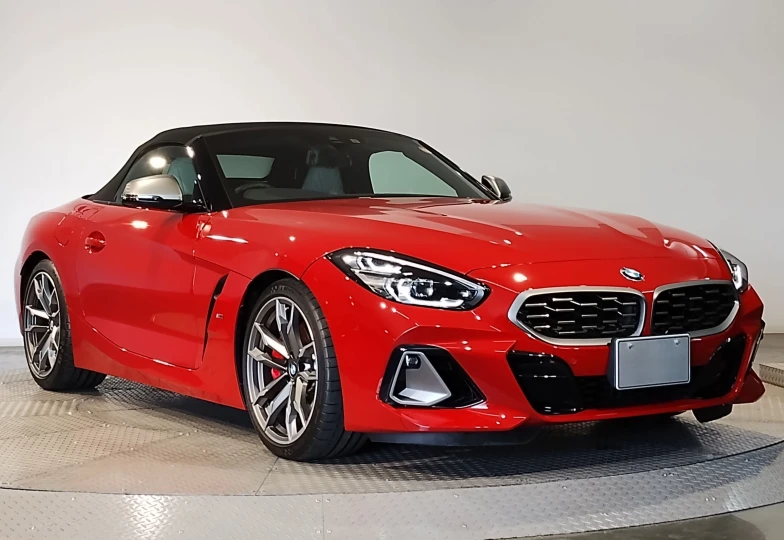 BMW Z4 Красный