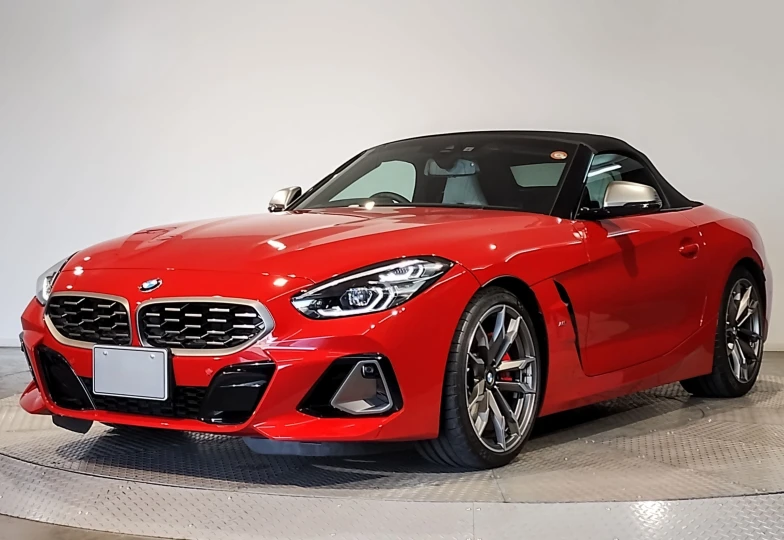 BMW Z4 Красный