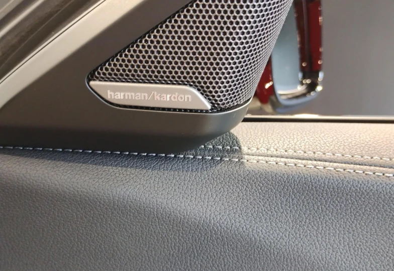 BMW Z4 Красный