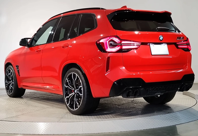 BMW X3 Красный