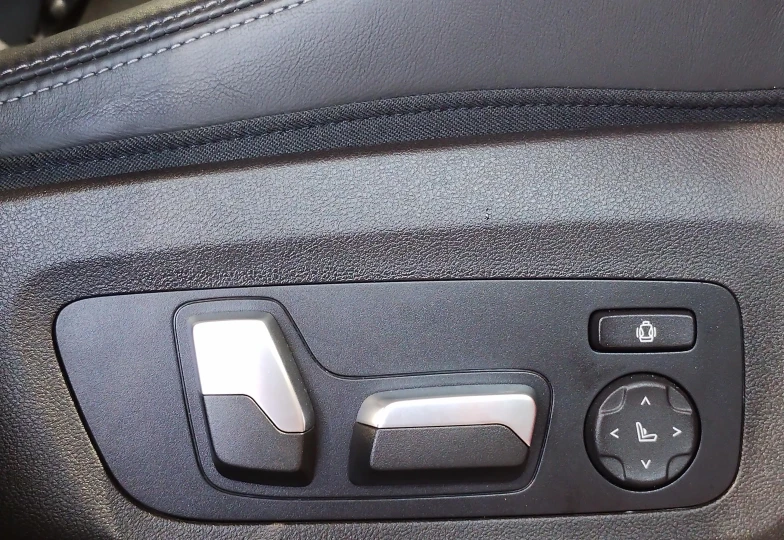 BMW X3 Красный