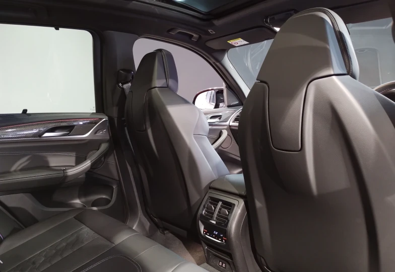 BMW X3 Красный