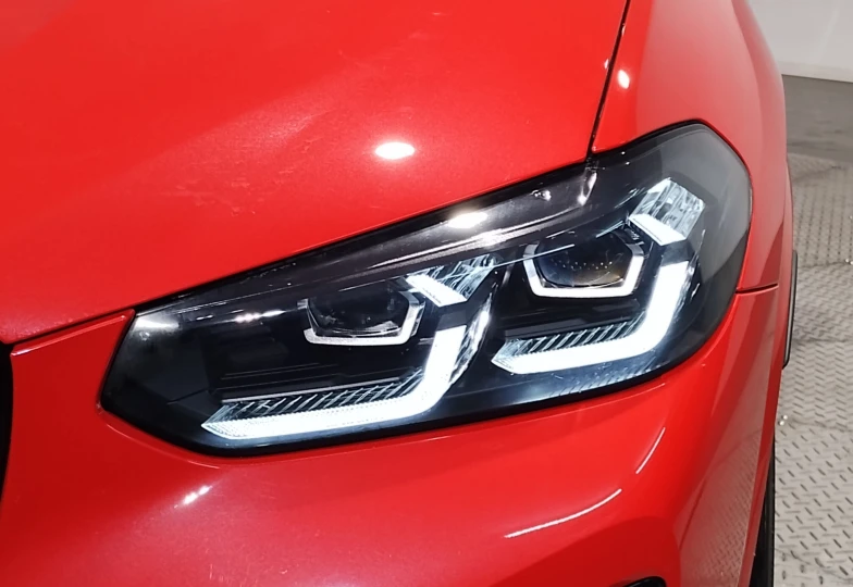 BMW X3 Красный