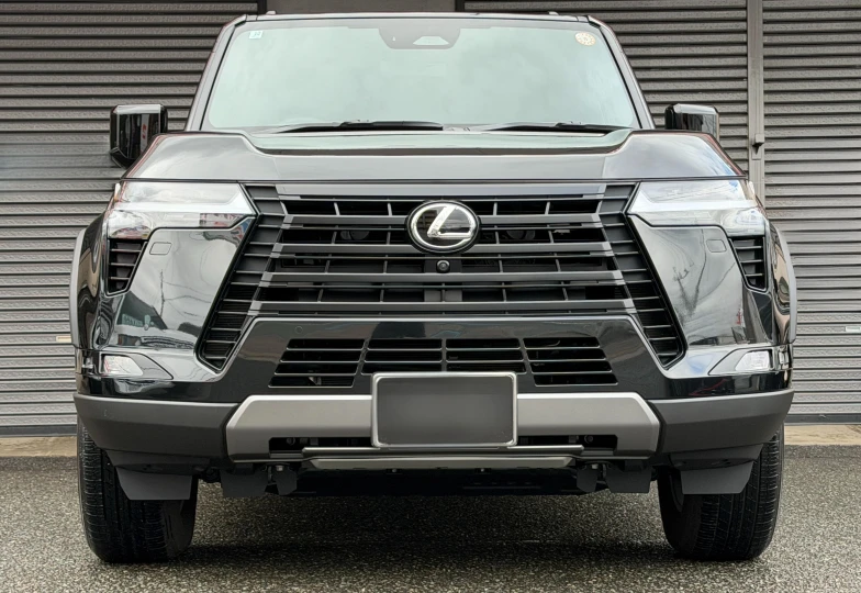 Lexus GX Черный