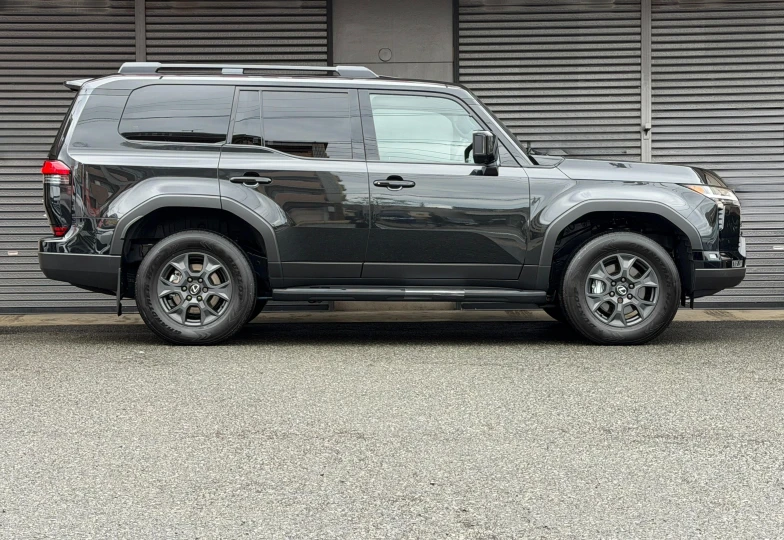 Lexus GX Черный