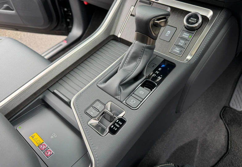 Lexus GX Черный