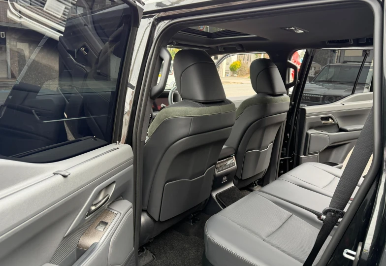 Lexus GX Черный