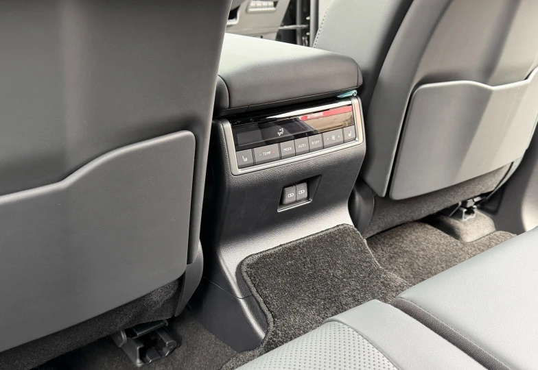 Lexus GX Черный