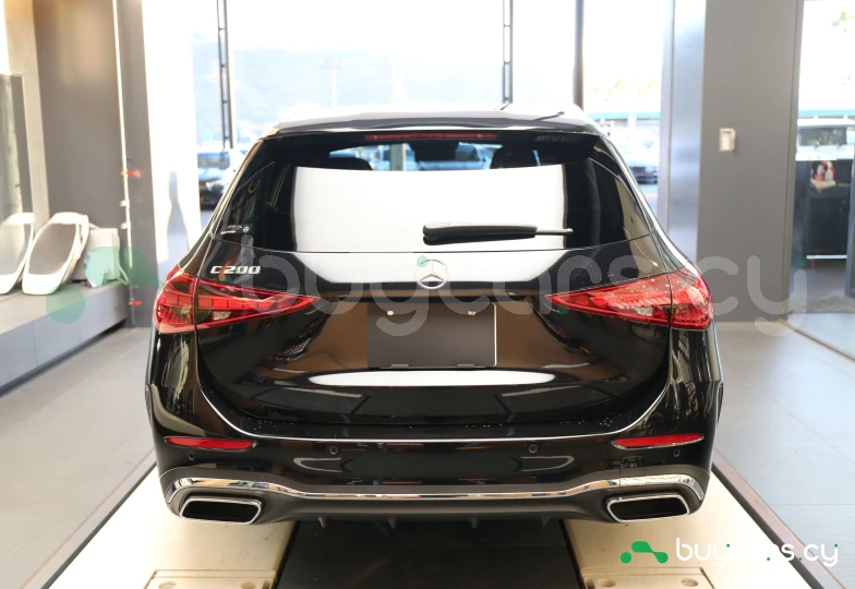 Mercedes C-class Черный