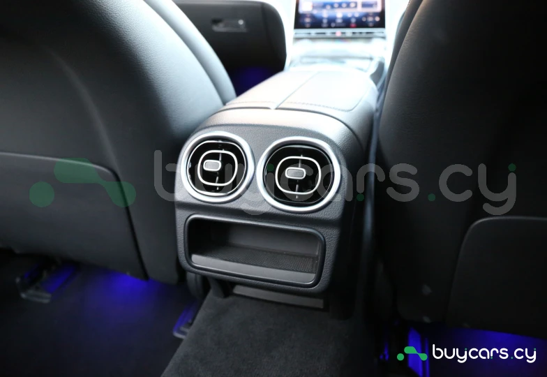 Mercedes C-class Черный