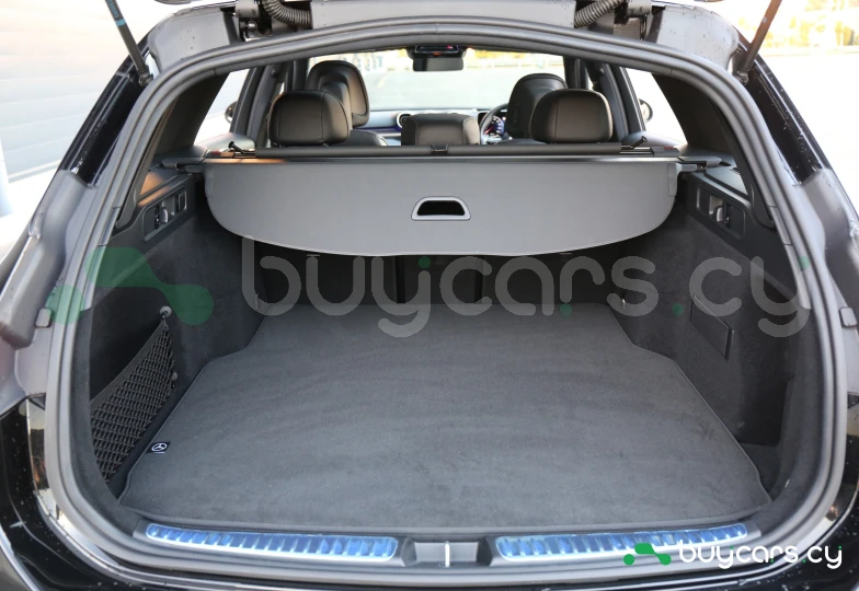 Mercedes C-class Черный