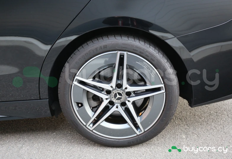 Mercedes C-class Черный