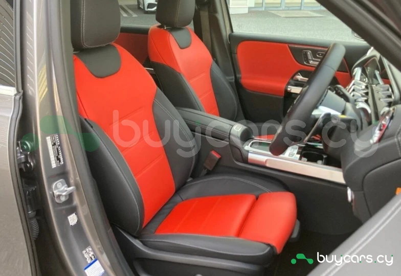 Mercedes GLB-class Серый