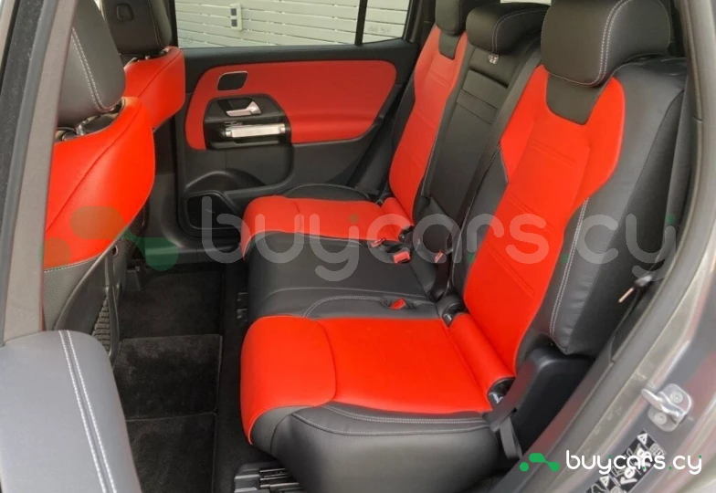 Mercedes GLB-class Серый