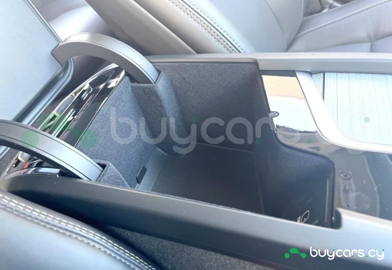 Volvo V60 Серый